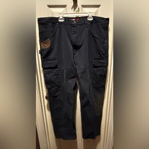 Men's Wrangler Riggs Navy Blue Cargo Pants size 40x30